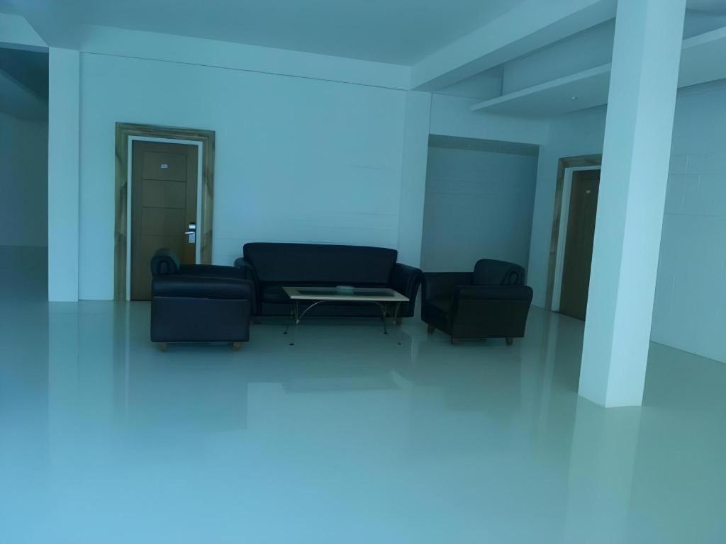 Buana Lestari Hotel Balikpapan  Exteriör bild