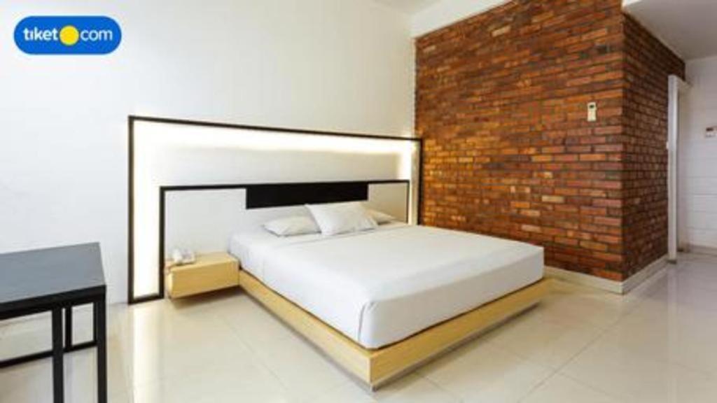 Buana Lestari Hotel Balikpapan  Exteriör bild