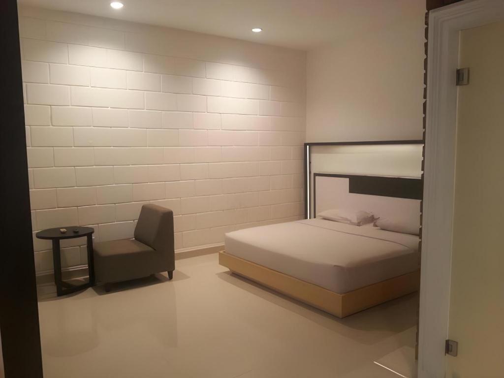 Buana Lestari Hotel Balikpapan  Exteriör bild