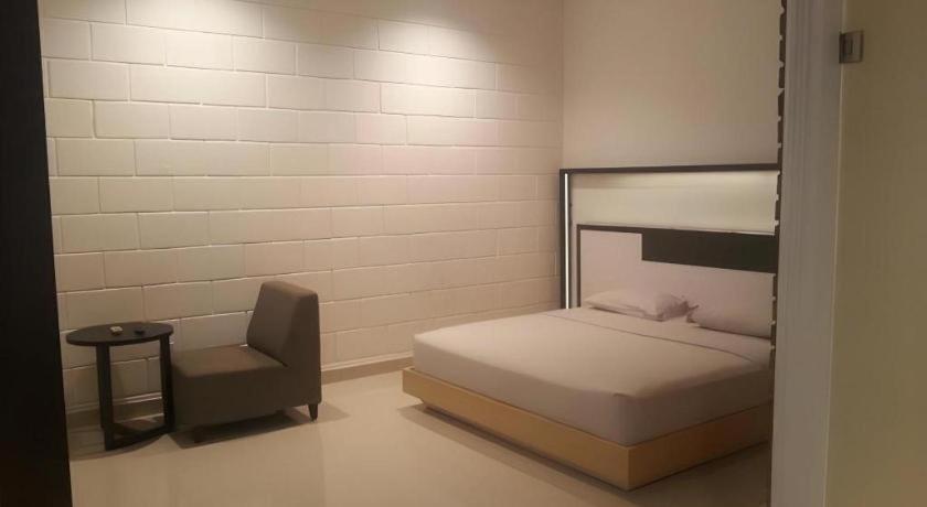 Buana Lestari Hotel Balikpapan  Exteriör bild